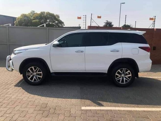 TOYOTA FORTUNER 2.8GD6 AUTO