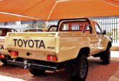 Toyota hilux 2.4 diesel for sale