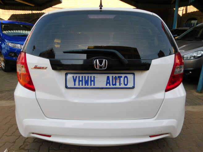 2012 Honda Jazz 1.3 Trend iVTEC Hatch MINT Manual 84,000km Cloth Seats, Well Maintained W