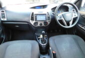 2012 Hyundai i20 1.6 Fluid Hatch MINT 80,000km Cloth Seats, SpareKey Well Maintained WHITE