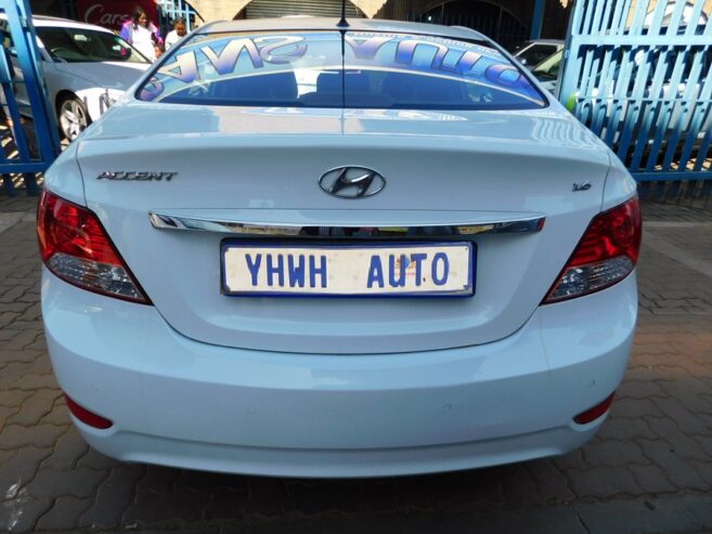 2015 Hyundai Accent 1.6 Sedan Auto Fluid 90,000km Automatic Cloth Seats, Well Maintained W