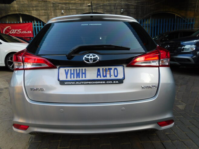 2020 Toyota Yaris 1.5 SX Family Car ServiceBook Manual 48,000km Cloth Seats, SpareKey Well