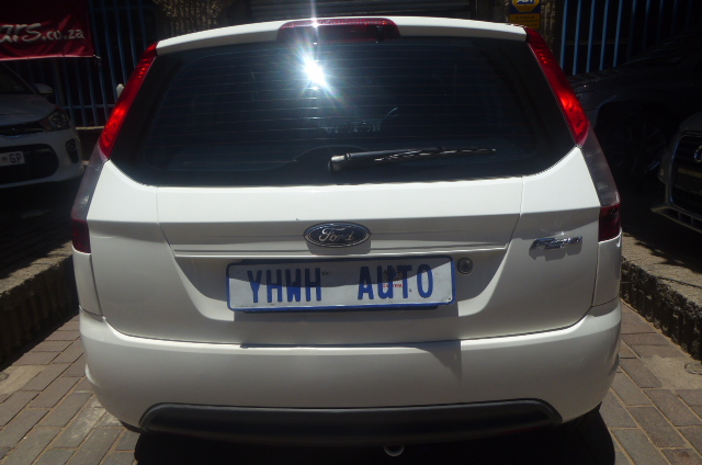 2012 Ford Figo Hatch 1.4 Ambiente Manual 98,000km Cloth Seats Well Maintained WHITE NOW @