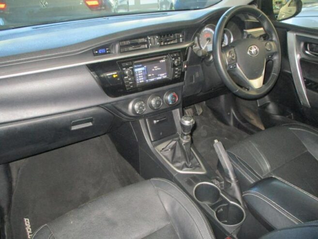 Toyota Corolla 1.4-4 Prestige For Sale