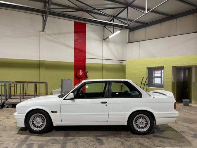 1991 BMW E30 325is For Sale